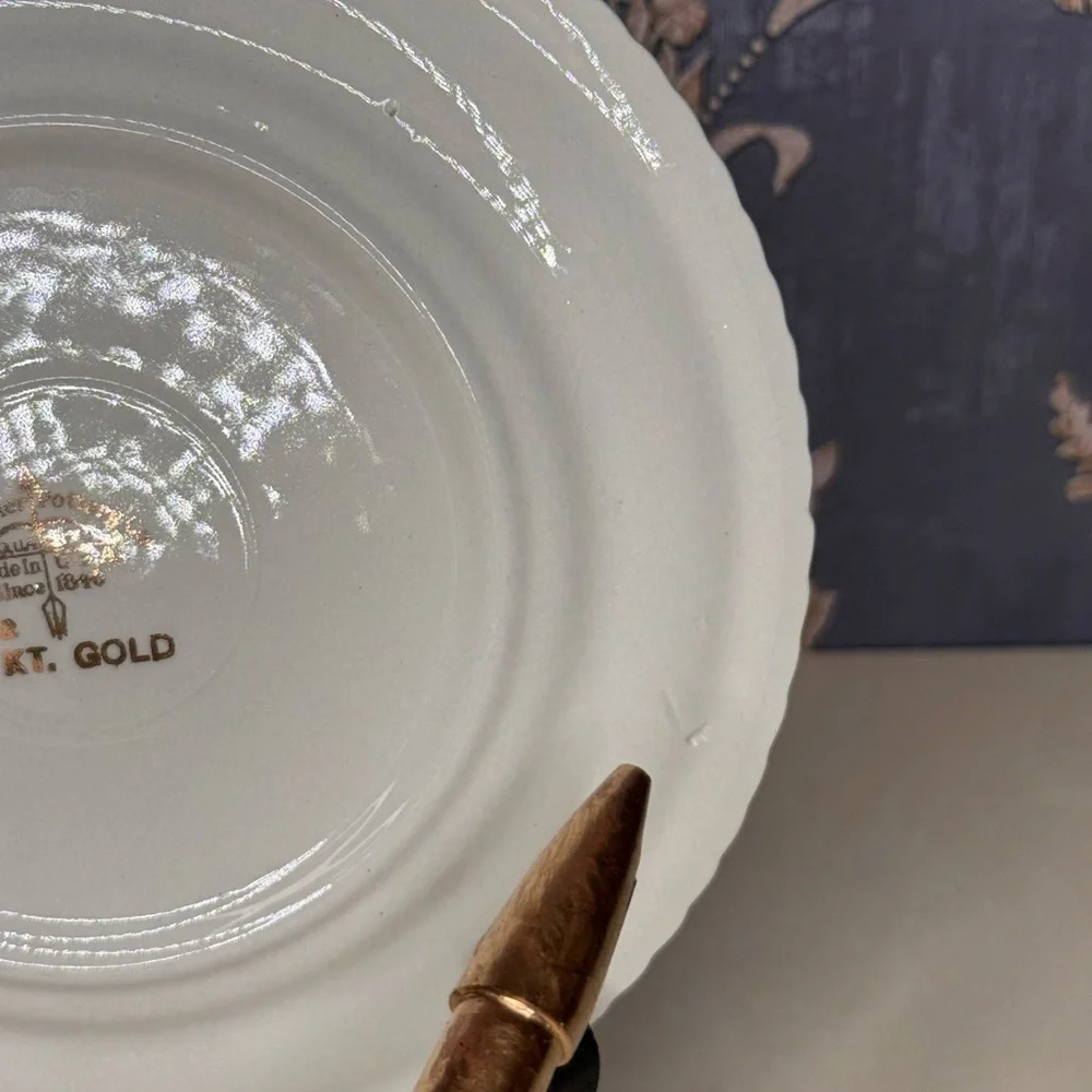 Vintage Set of 6 The Harker Pottery Co. 22 Karat Gold Rim Ceramic Plate